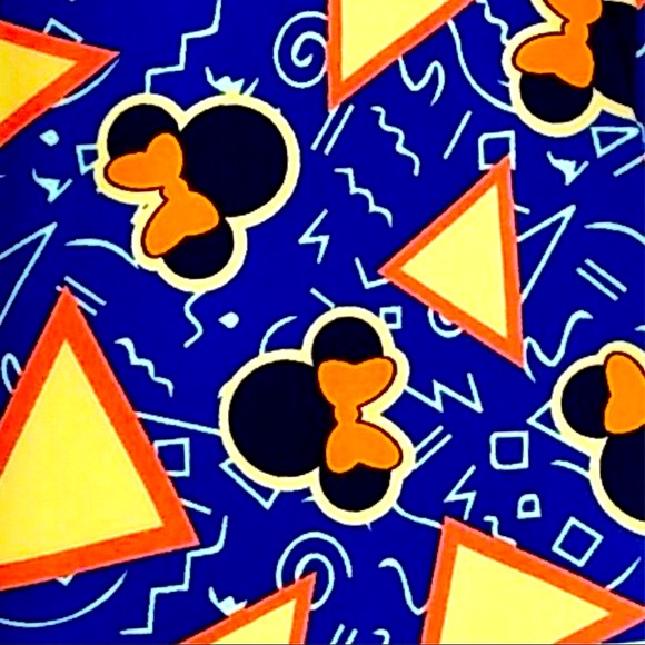 LuLaRoe Disney Minnie Mouse Leggings
One Size (2-10) - Picture 2 of 8